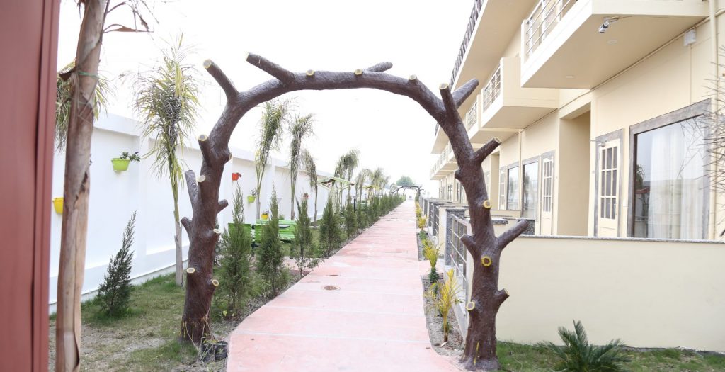 VAN RESORT AND SPA RAJAJI